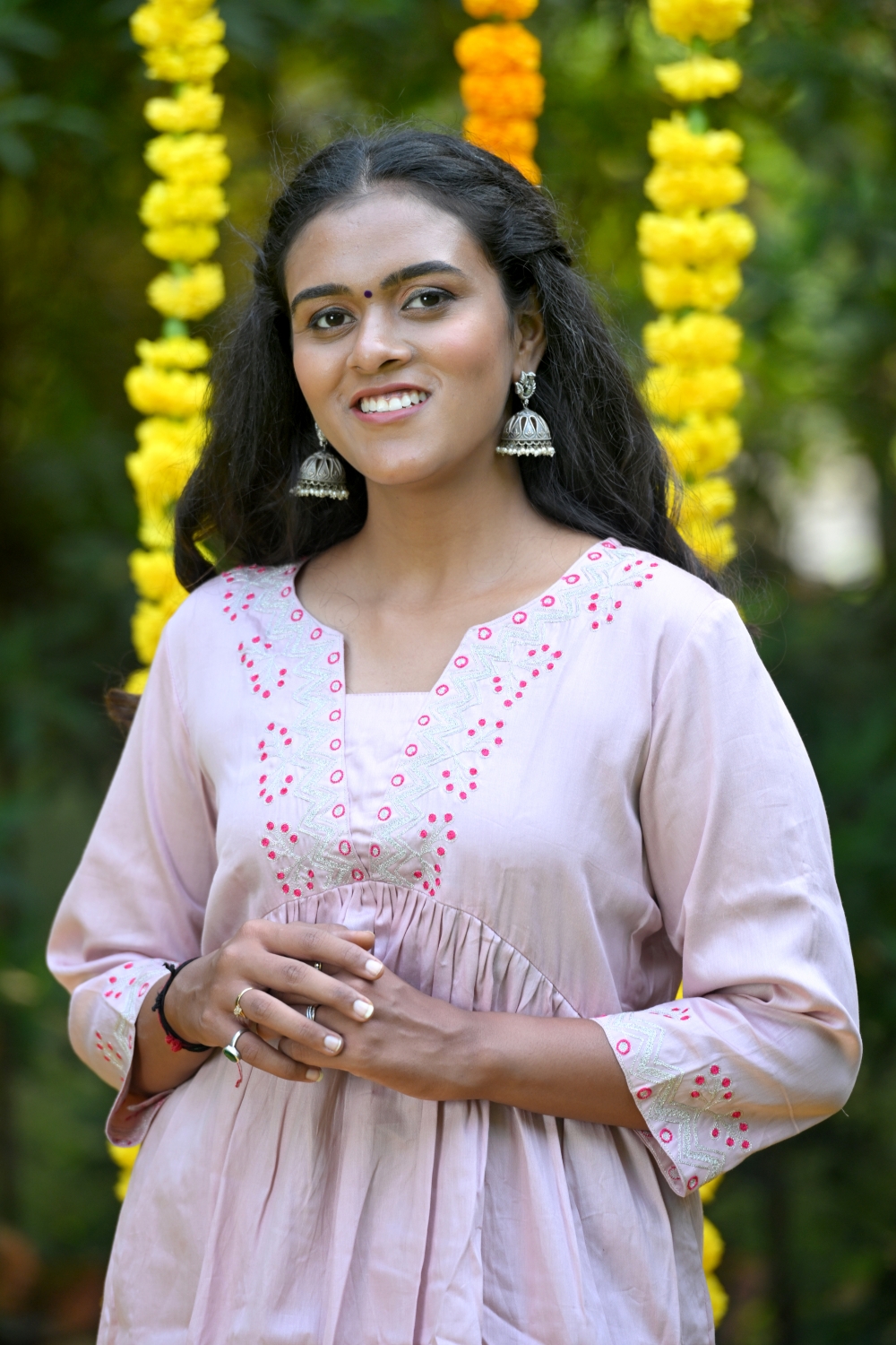 Girliesh Gulabi